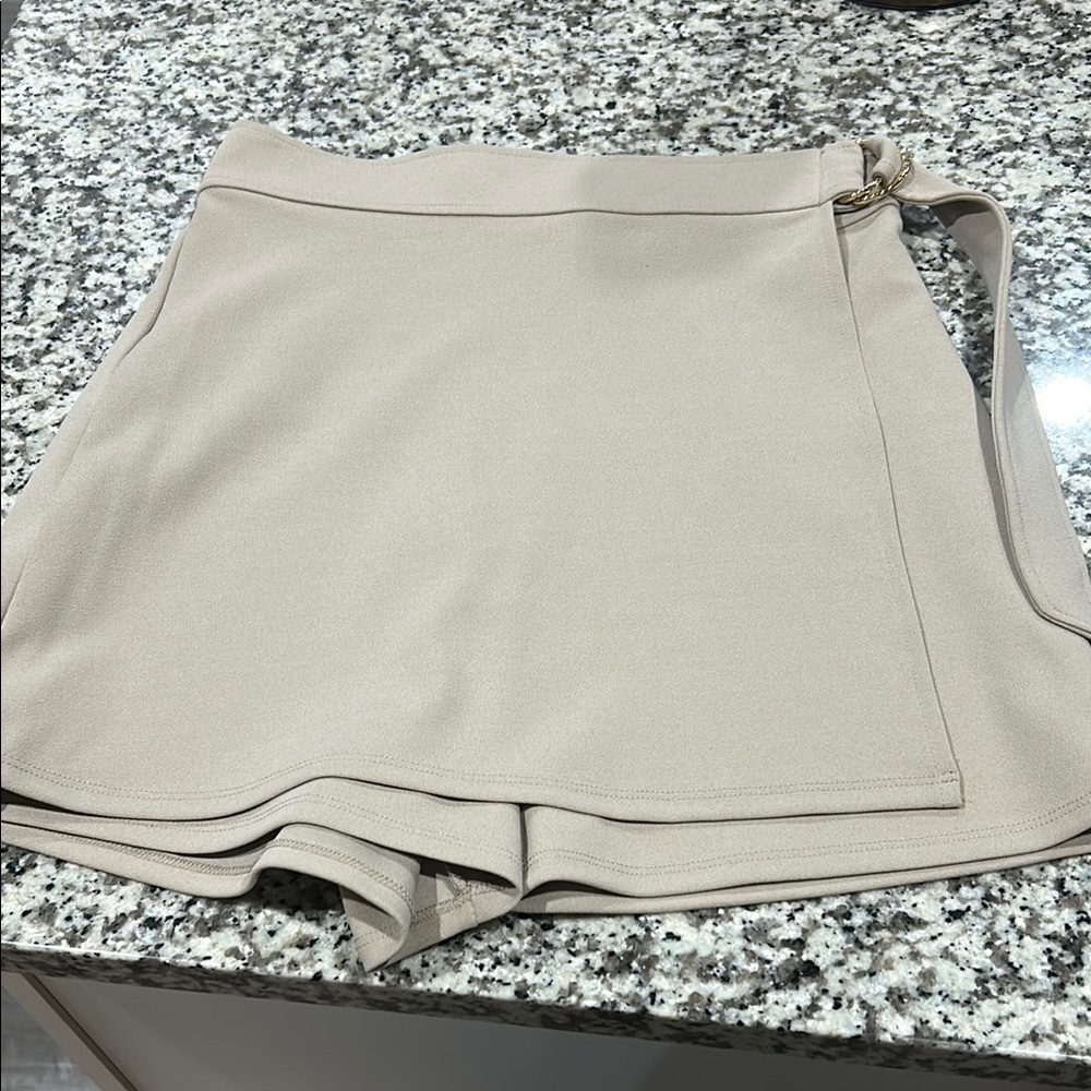 Women's Tan Shorts
